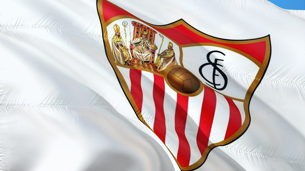 Sevilla yeni teknik direktörünü duyurdu