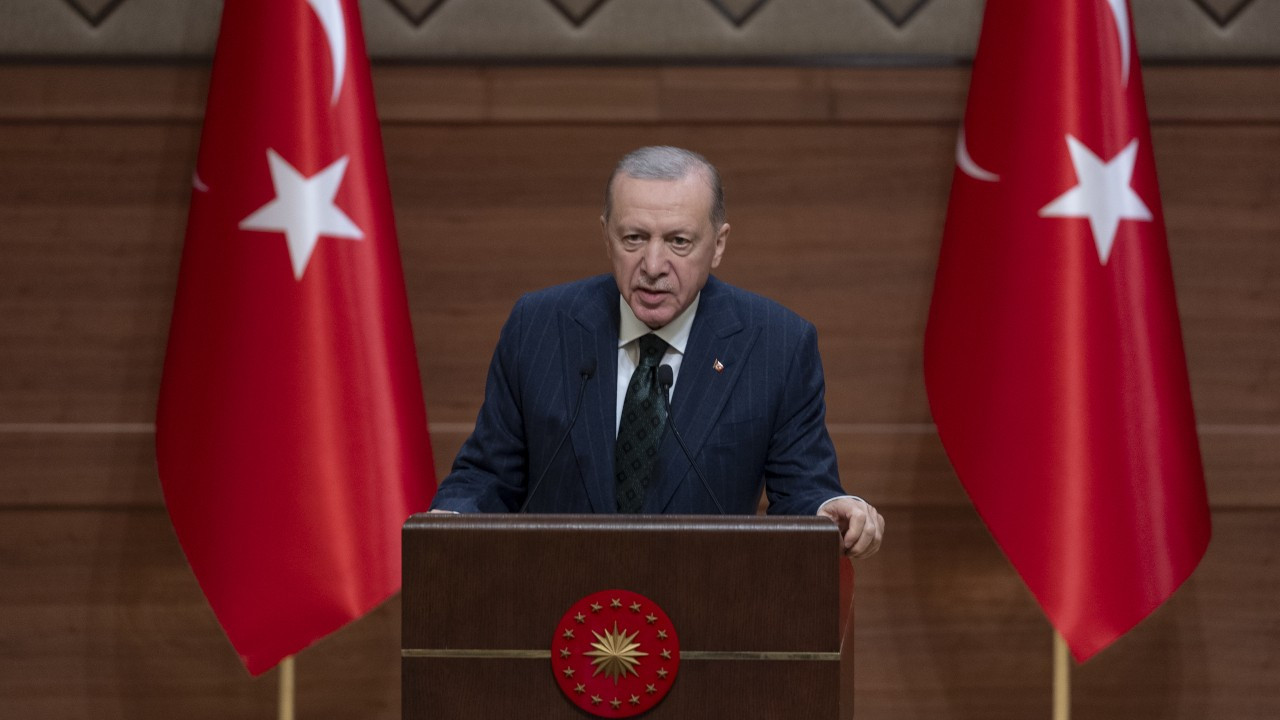 Erdoğan'dan kayyım açıklaması: Hukuk gereğini yapmaya devam edecek