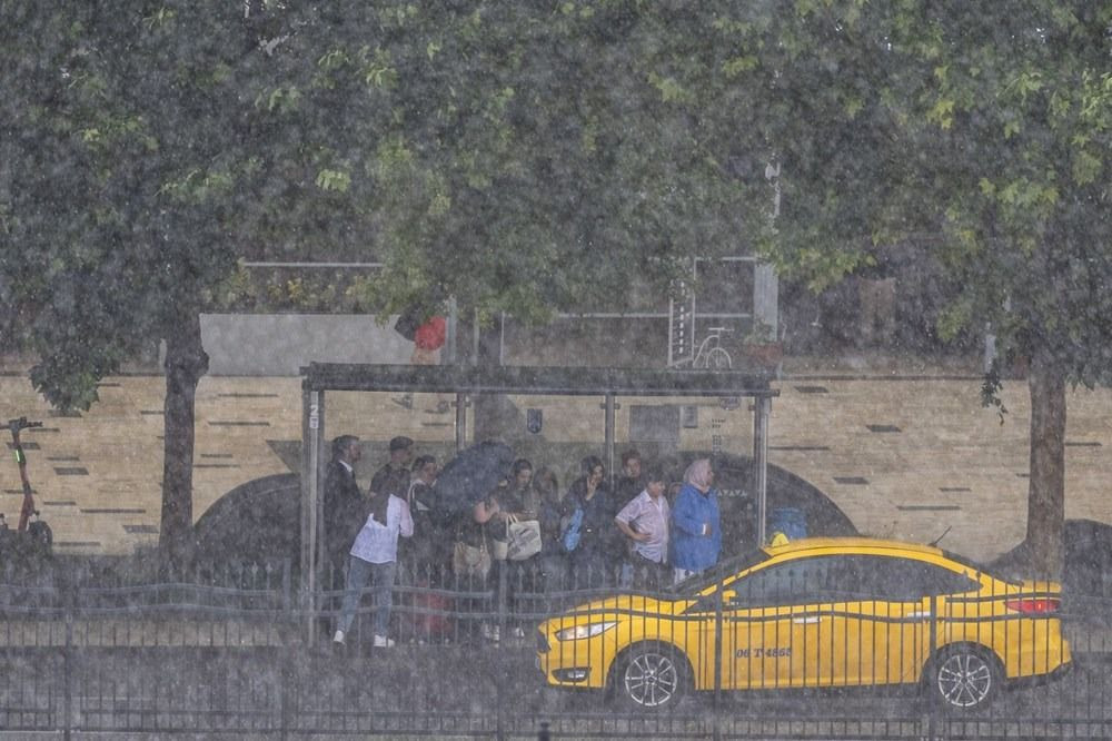 Ankara'da yağış: Ayaş Yolu kapandı, metro istasyonunu su bastı - Sayfa 4