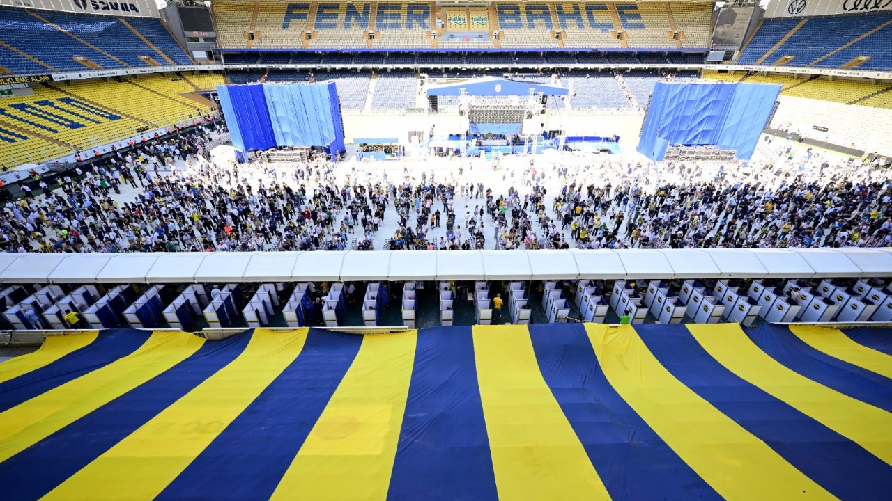 Fenerbahçe’de başkan belli oluyor: Oylar kullanılıyor