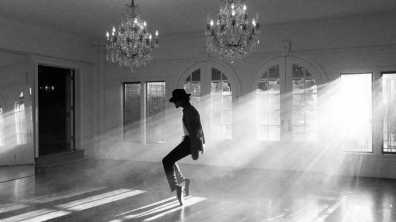 Michael Jackson'ın filmi Nisan 2025'te vizyona girecek