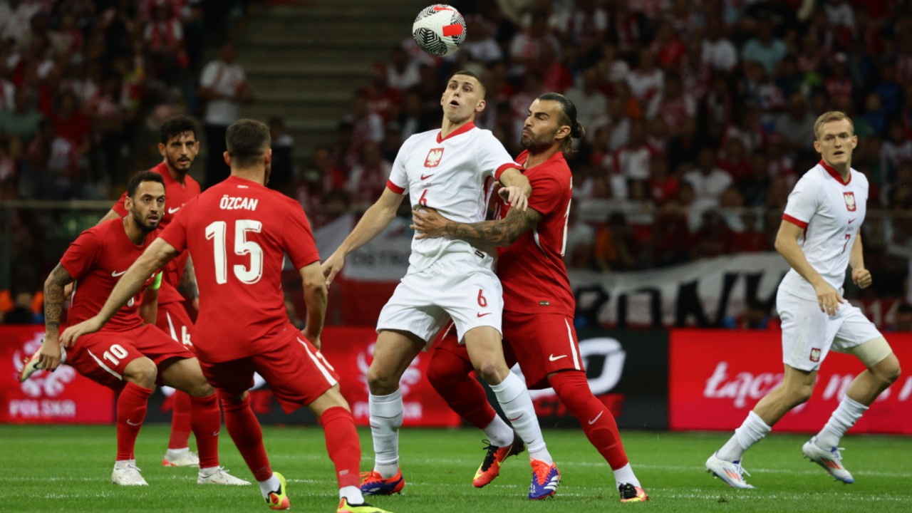 A Milli Takım, 90. dakika golüyle Polonya'ya yenildi