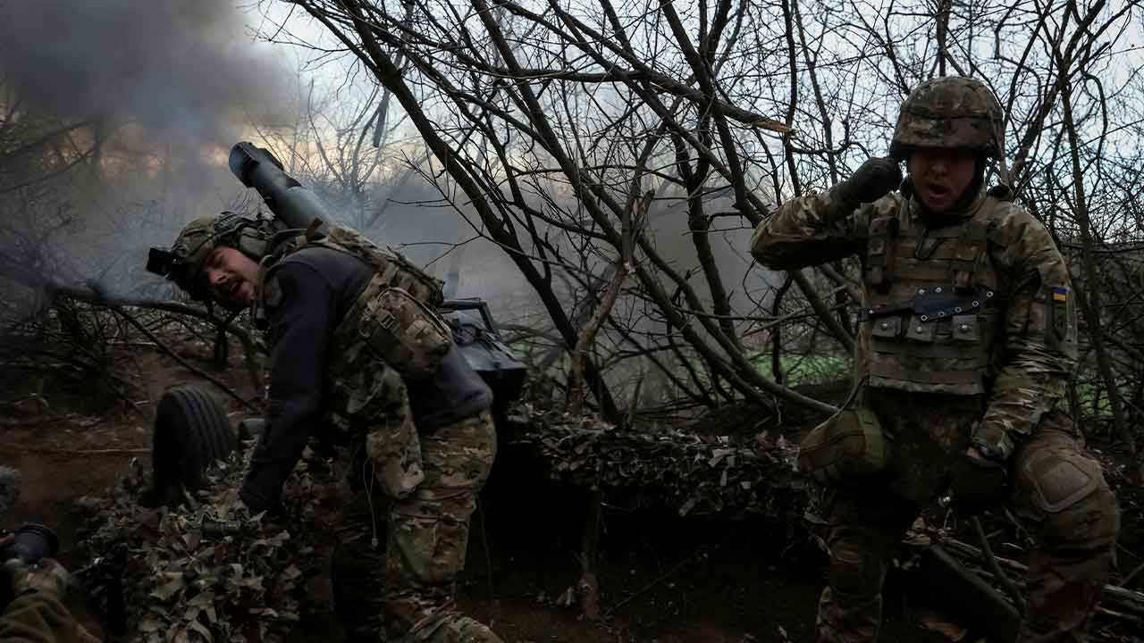 ABD, tartışmalı Azov Taburu'na silah yasağını kaldırdı