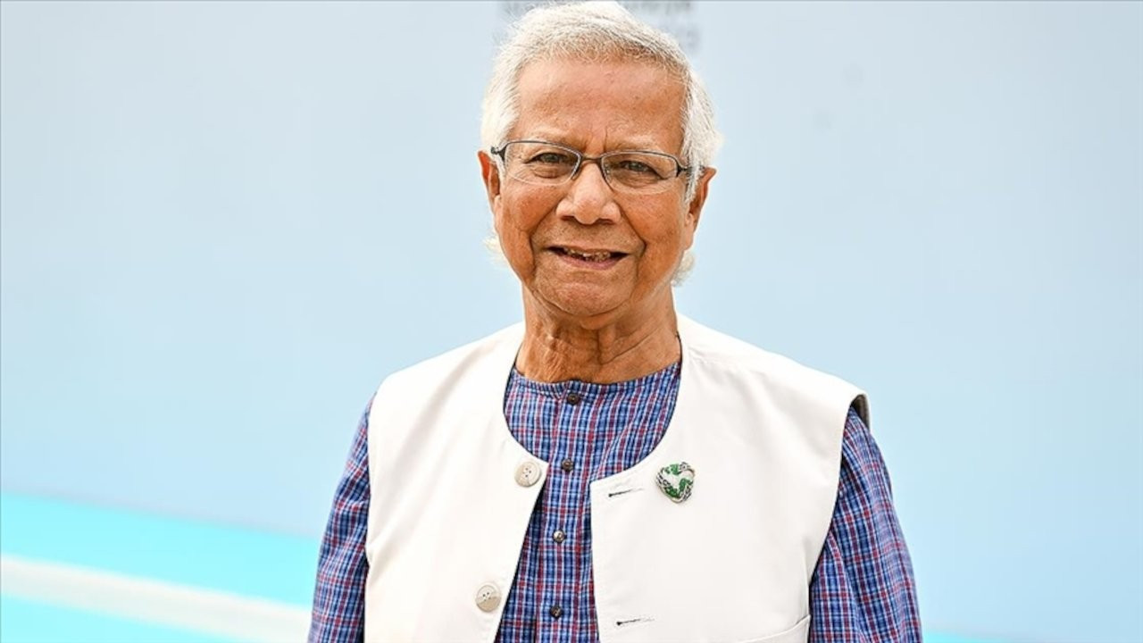 Nobel ödüllü Muhammed Yunus, 'zimmete para geçirmek' ile suçlanıyor