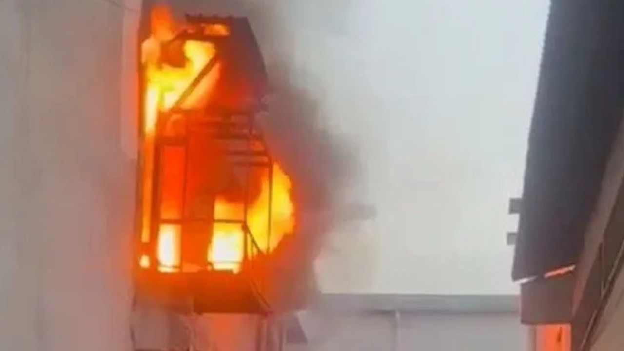 Mobilya imalathanesinde yangın çıktı