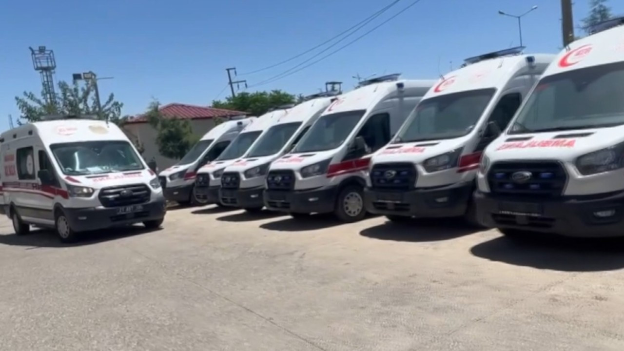 Diyarbakır'da yol isteyen ambulans şoförüne saldırı
