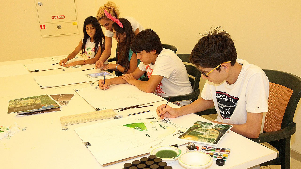 Ataşehir Belediyesi'nden çocuklara 12 alanda yaz okulu