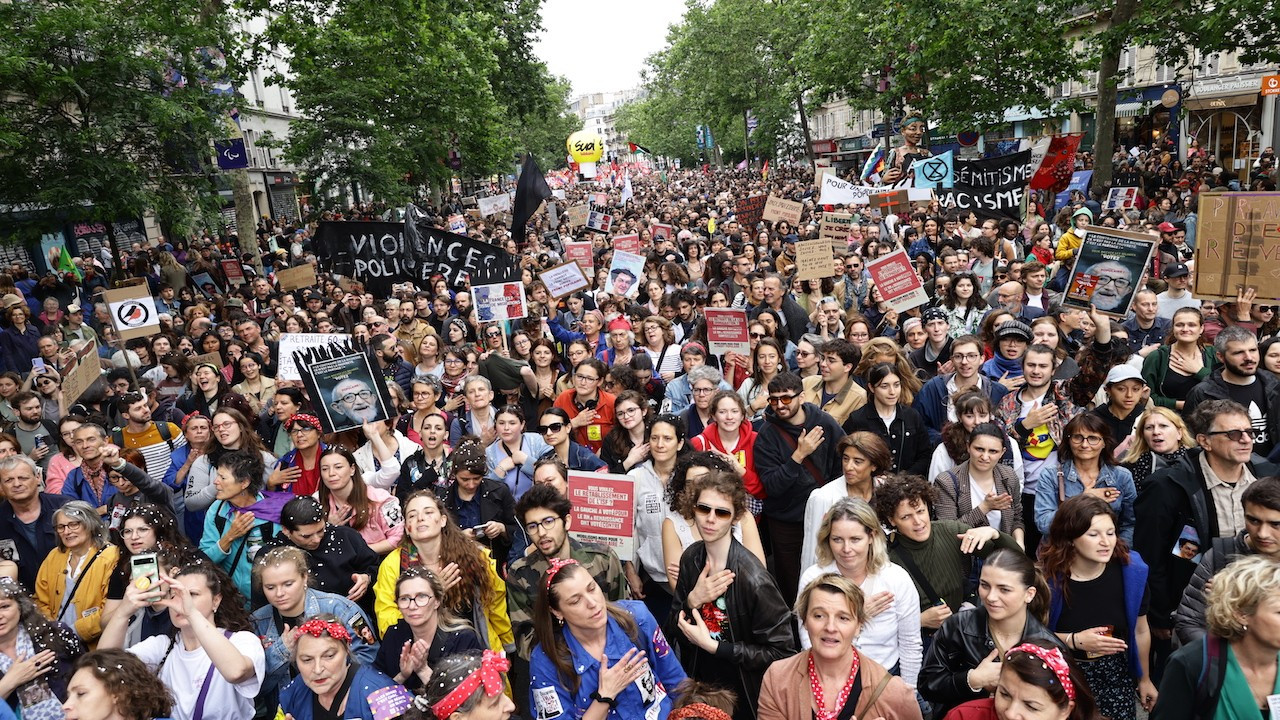 Fransa'da eylemler: 'Herkes için eşitlik ve herkesle kardeşlik'