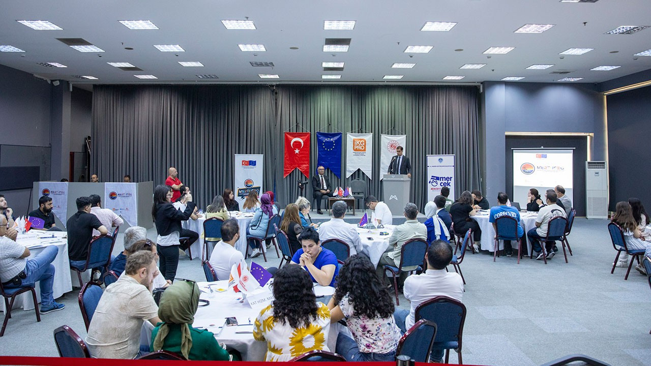Mersin Büyükşehir Belediyesi,  'MERTUSEG Turizm Çalıştayı' düzenledi