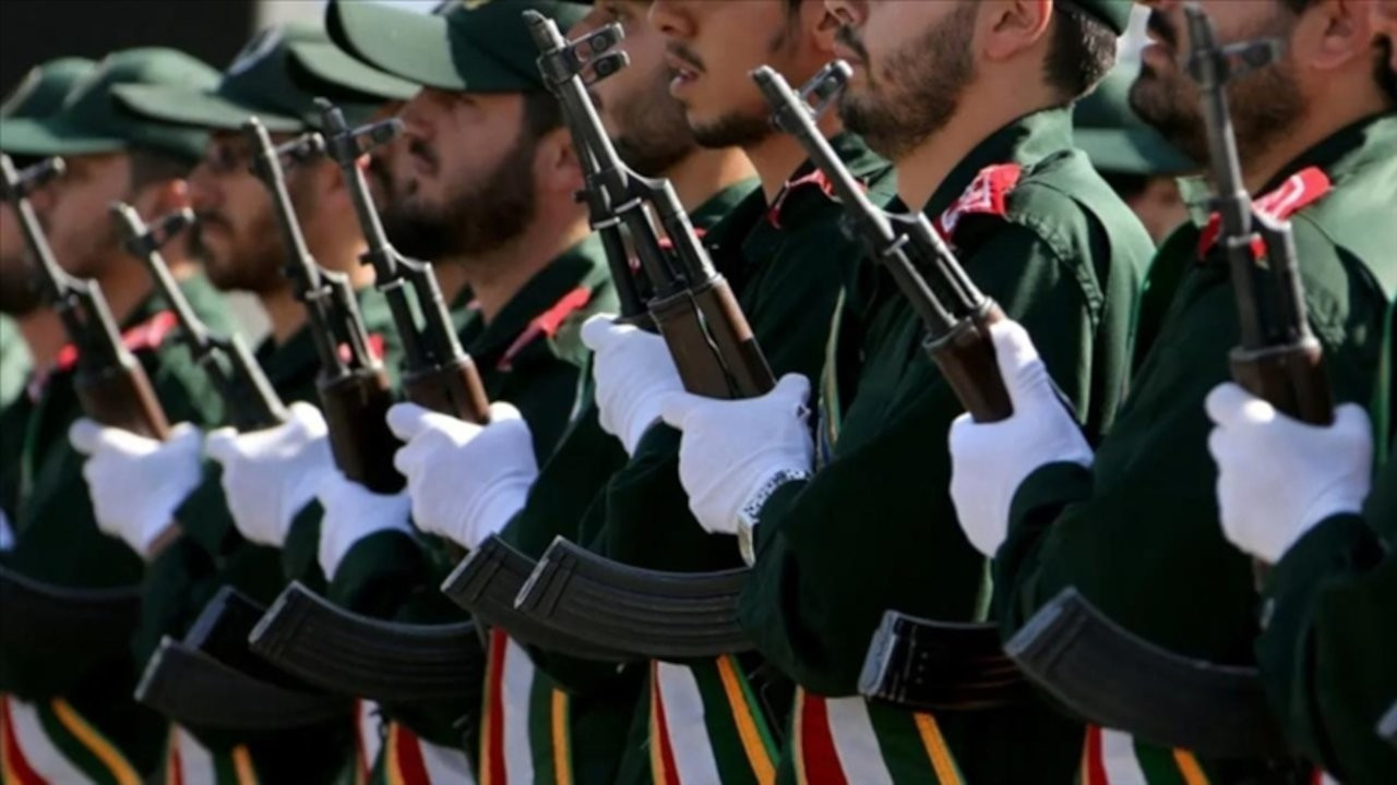 Kanada, İran Devrim Muhafızları Ordusu'nu terör örgütü listesine aldı
