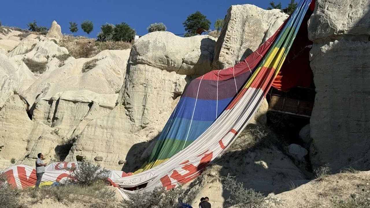 Kapadokya'da tehlikeli iniş: Sıcak hava balonu kayalıklara iniş yaptı - Sayfa 3