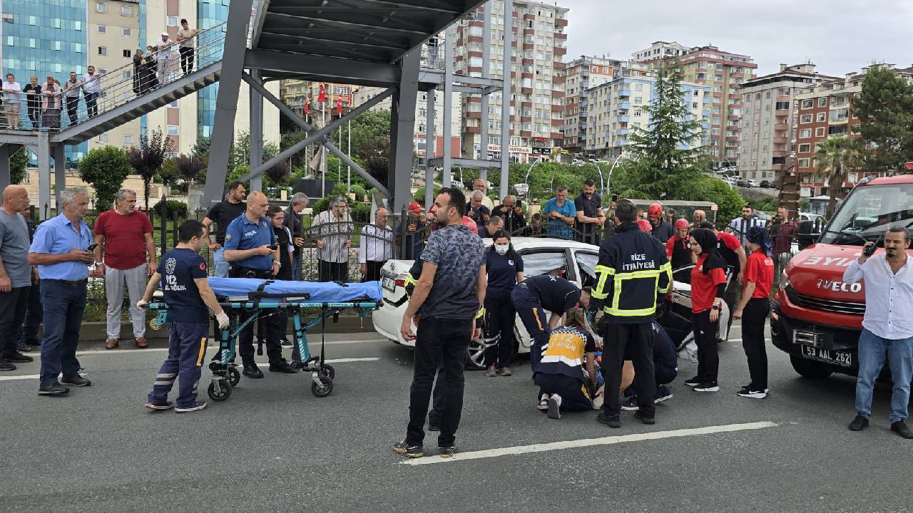 Rize'deki trafik kazasında 3 kişi yaralandı