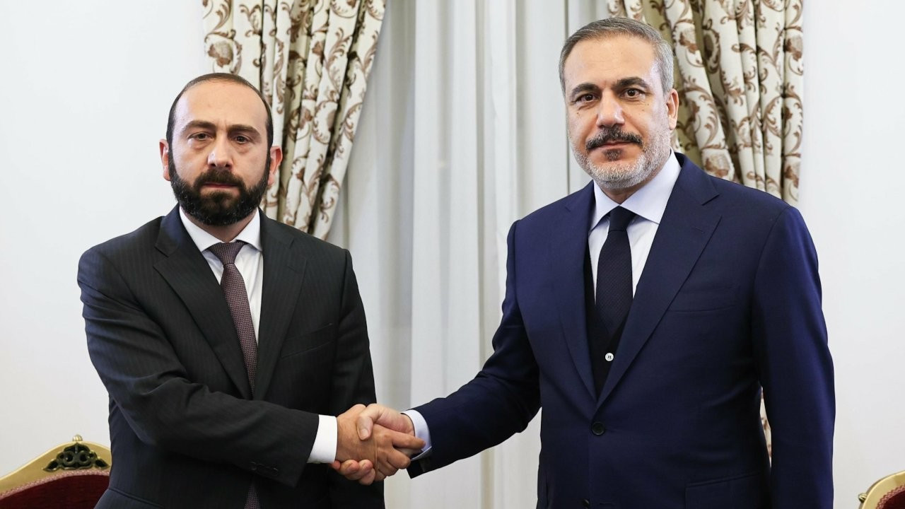 Hakan Fidan, Ermenistan Dışişleri Bakanı Mirzoyan ile görüştü