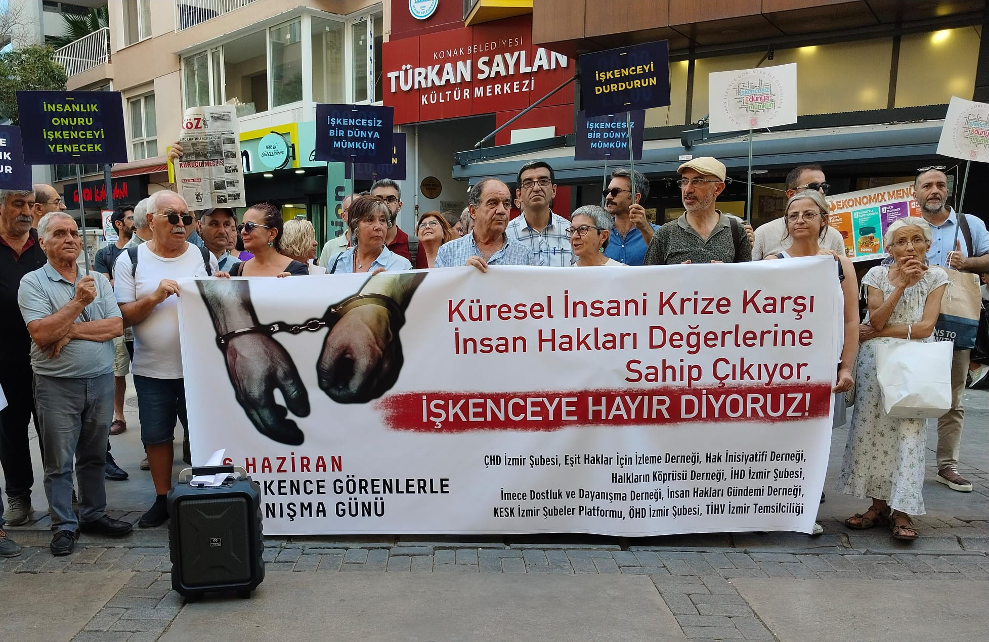 İnsan hakları savunucuları ve hukukçular: ‘Türkiye işkence mekanı haline geldi’