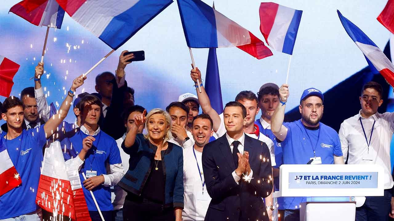 Fransa, erken genel seçim için sandık başında: 'Korkulan' olacak mı?