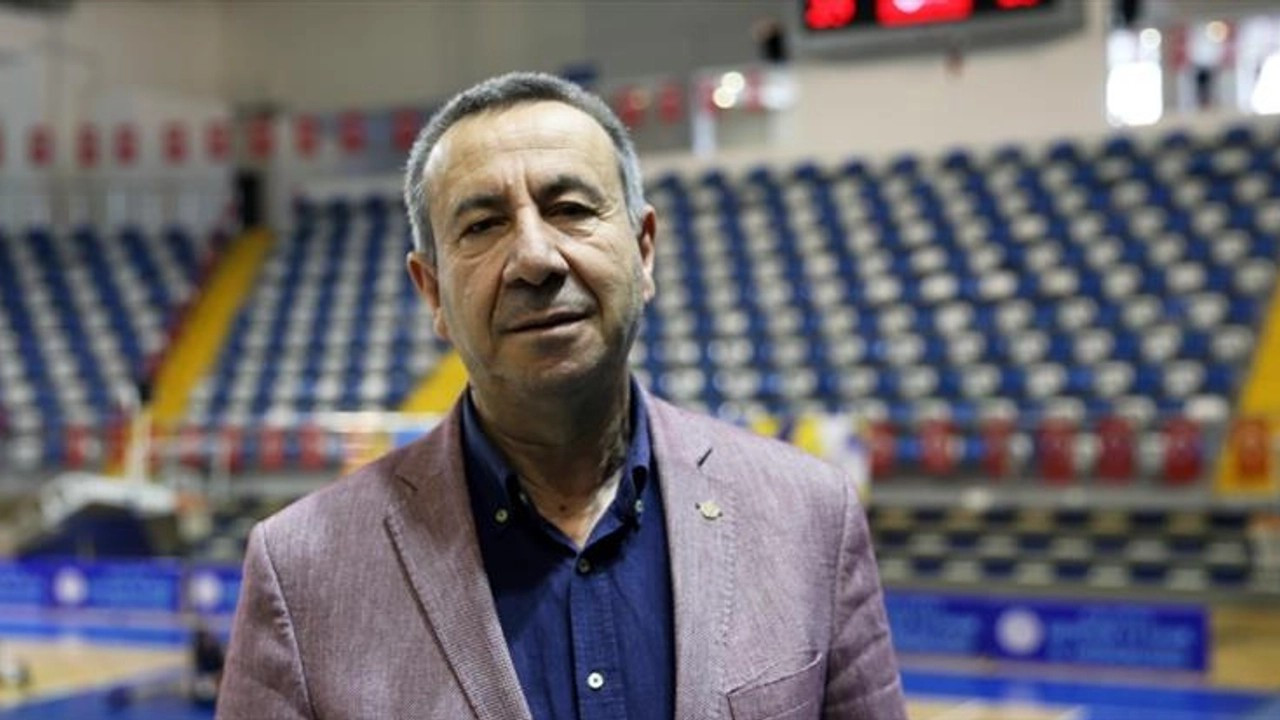 Türkiye Voleybol Federasyonu Asbaşkanı Ahmet Göksu yaşamını yitirdi