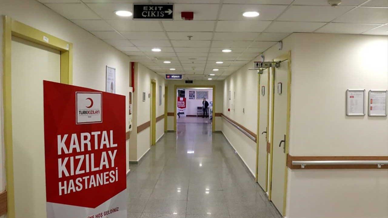 Kızılay geri adım attı: Hastaneleri elden çıkaramadılar