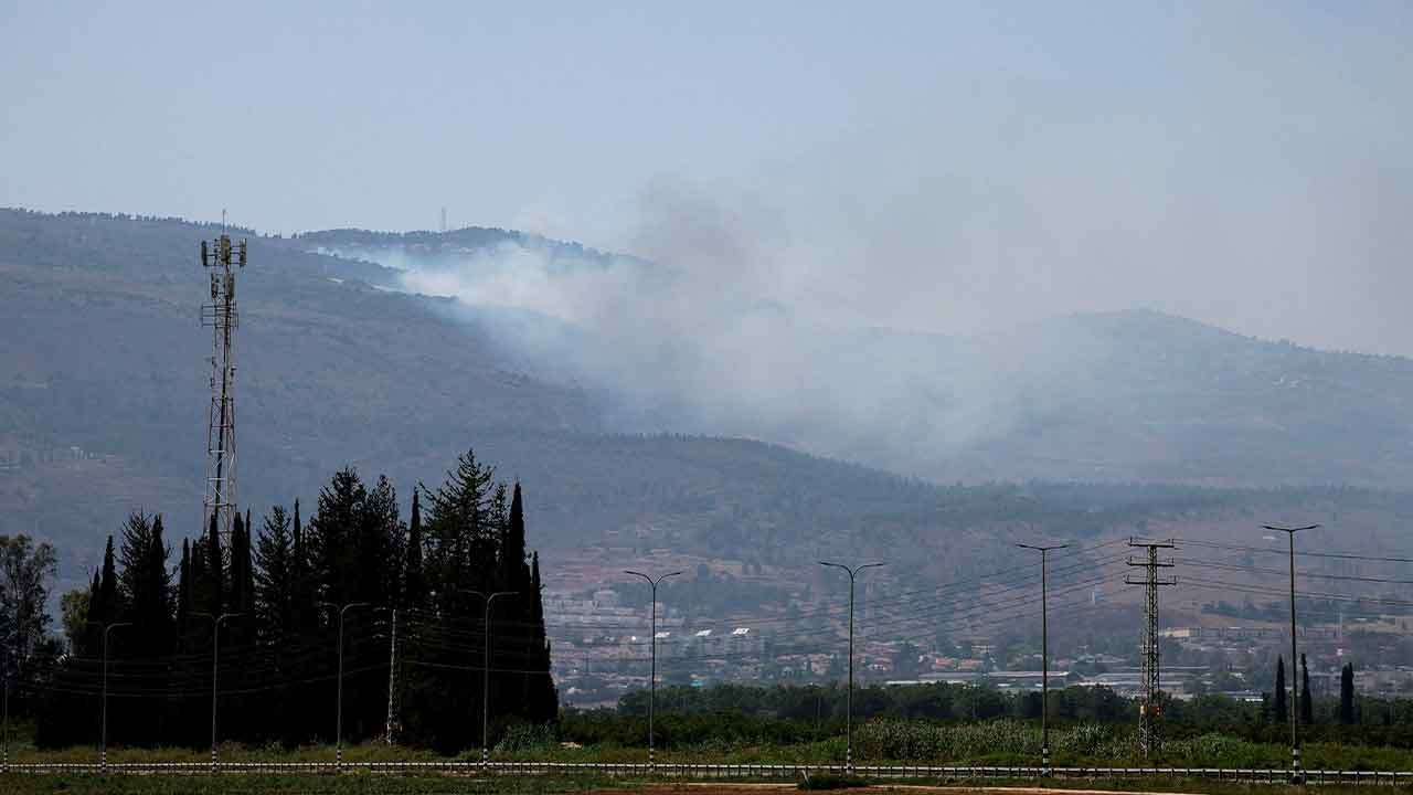 İsrail'den Lübnan'a saldırılar: 'Hizbullah saha komutanı öldü'