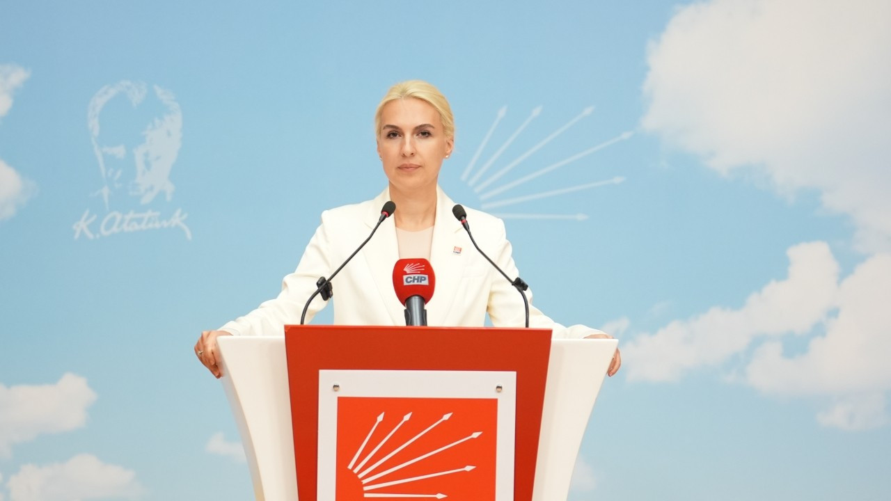Merve Kır, CHP Kadın Kolları Başkanlığı için adaylığını açıkladı