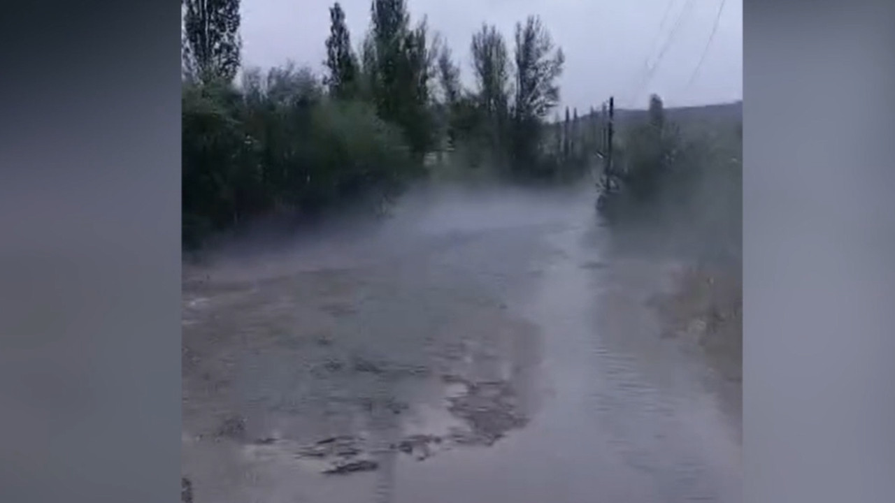 Sivas'ta sağanak yağış: Tarım arazilerini su bastı