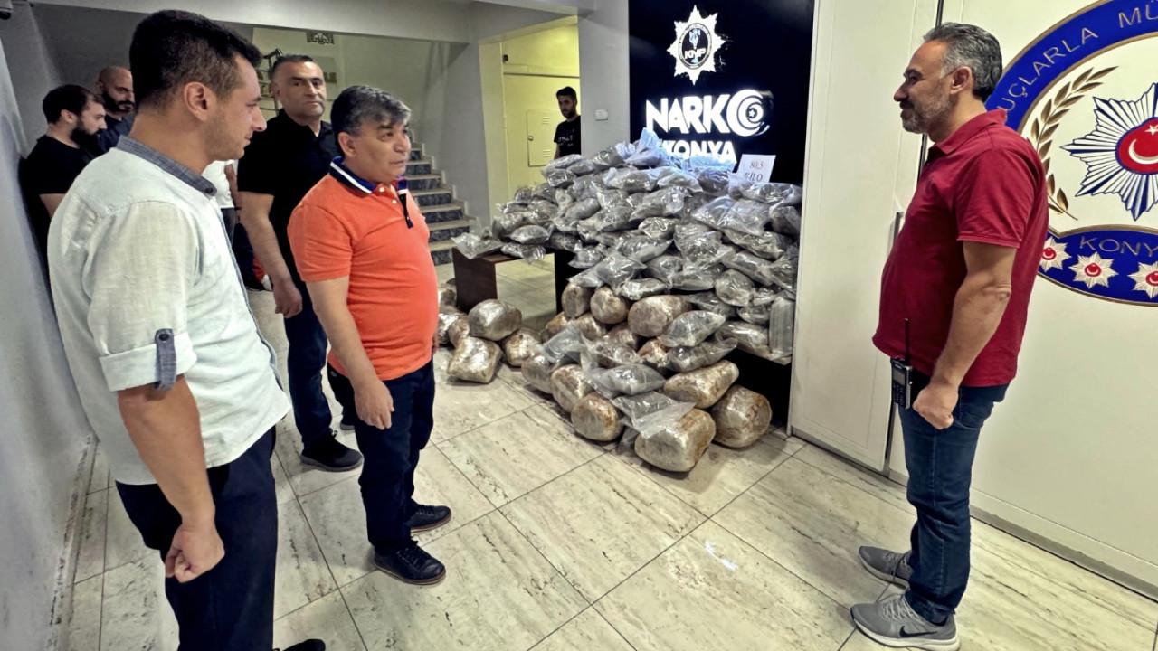 Konya'da durdurulan bir araçtan 225 kilo 500 gram uyuşturucu çıktı