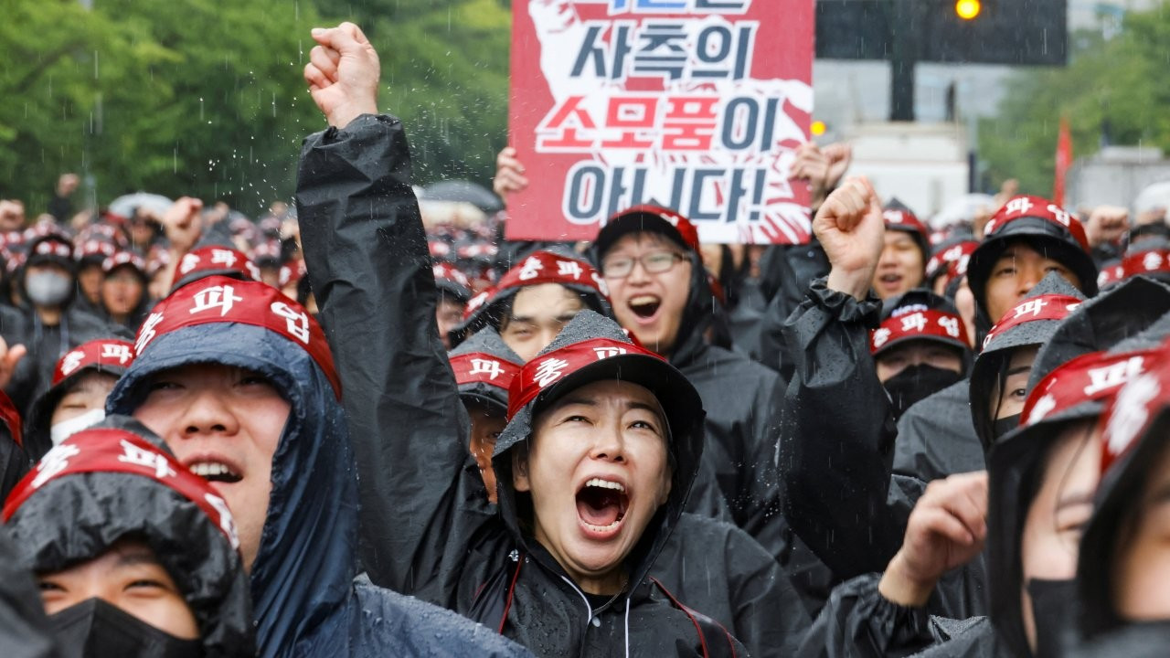 Samsung işçilerinden süresiz grev kararı: 'Zaferden eminiz'