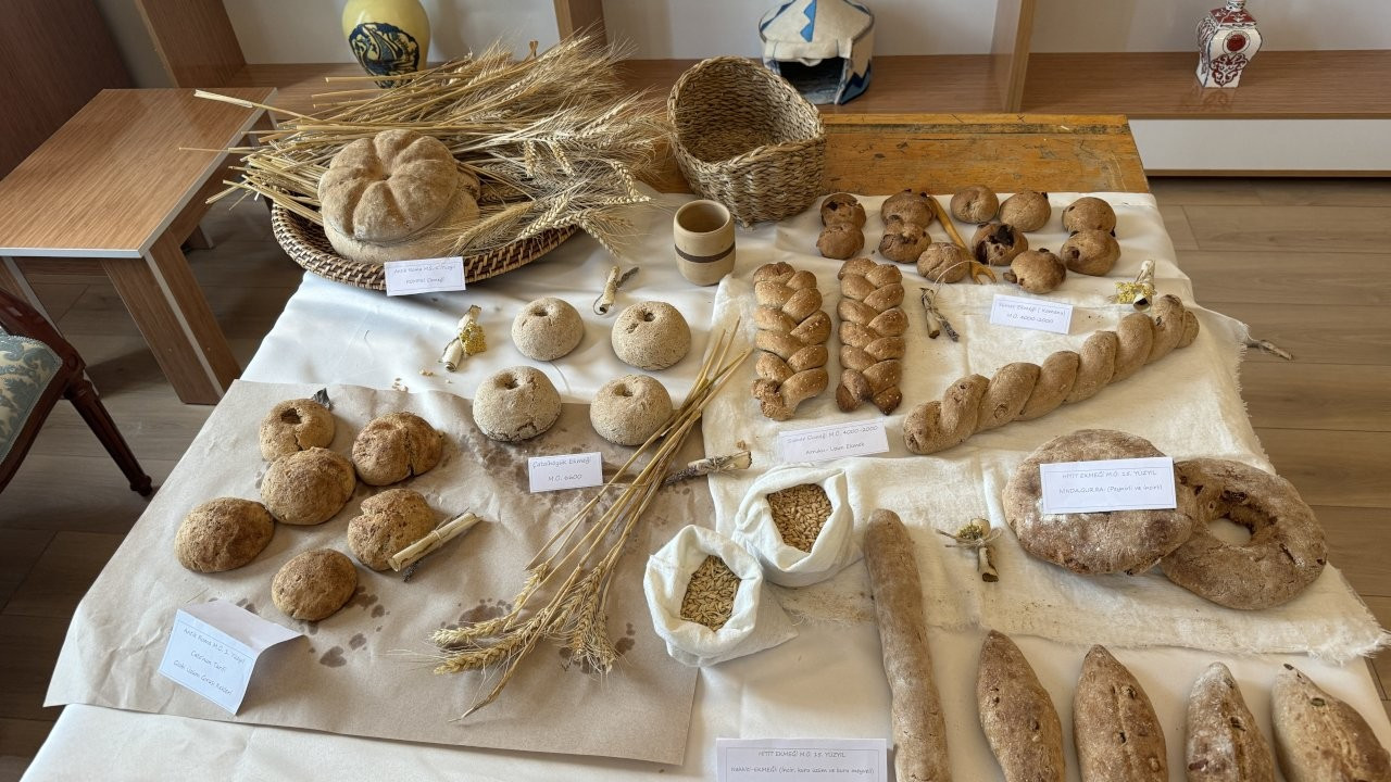 Antik çağ ekmekleri üretildi