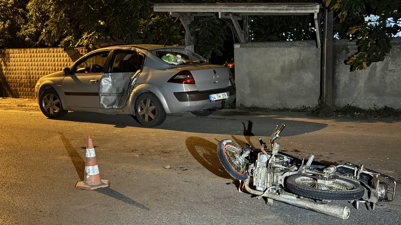 Düzce'de otomobil ile motosiklet çarpıştı: 5 yaralı