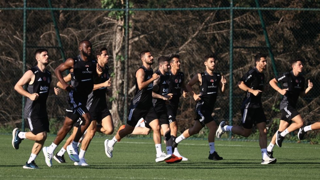 Beşiktaş sahaya çıkıyor: Maç programı açıklandı