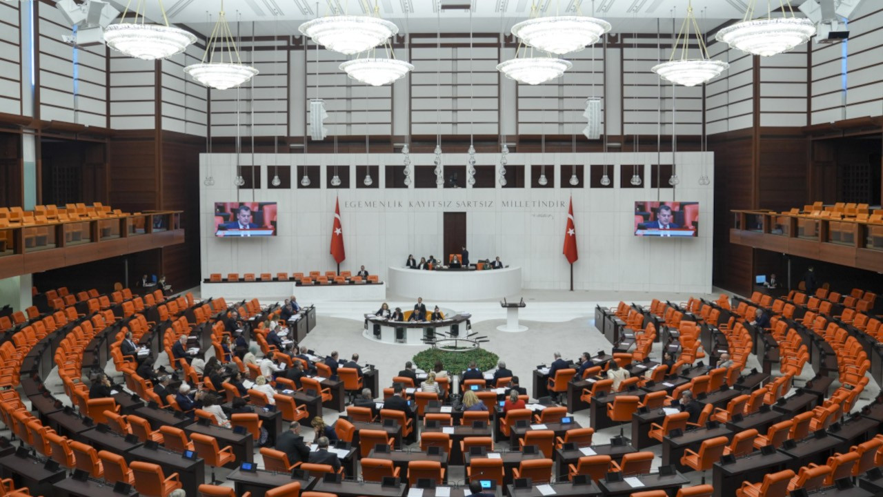 Meclis'te muhalefet partilerinin tüm grup önerileri yine reddedildi
