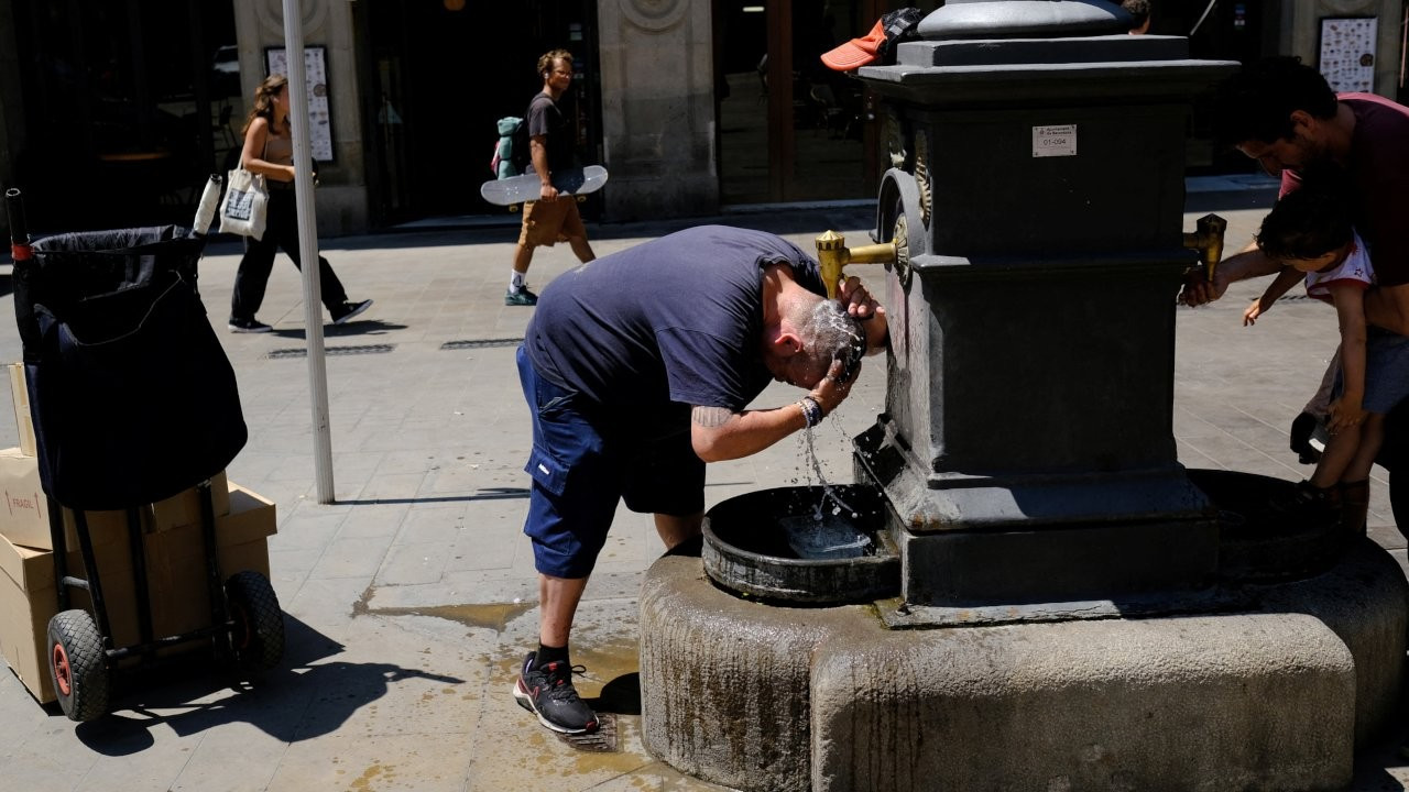 İspanya'da 'alarm' verildi: Sıcaklık 40 derecenin üstüne çıkacak