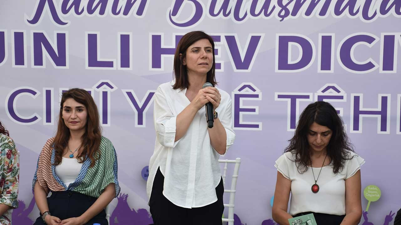 Serra Bucak: Sorunları kadın bakış açısıyla çözmek istiyoruz