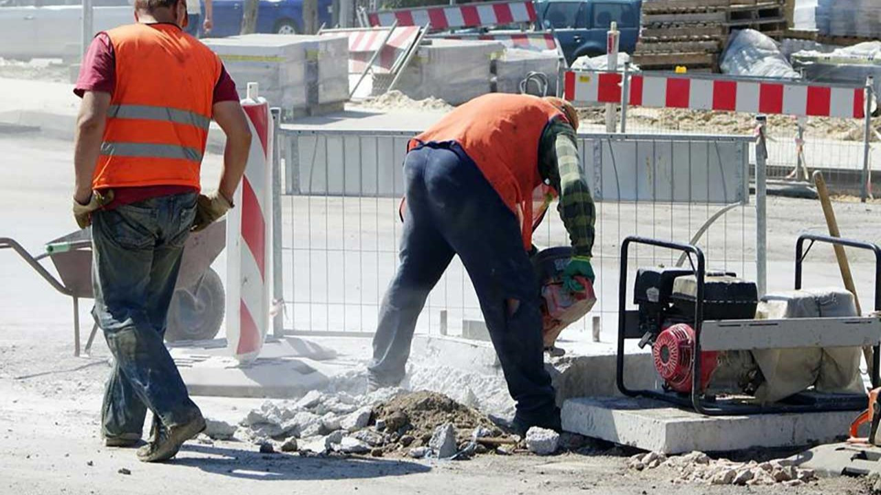 Suruç 'ölüm yolu'nun yapımı tasarruf tedbirlerine takıldı