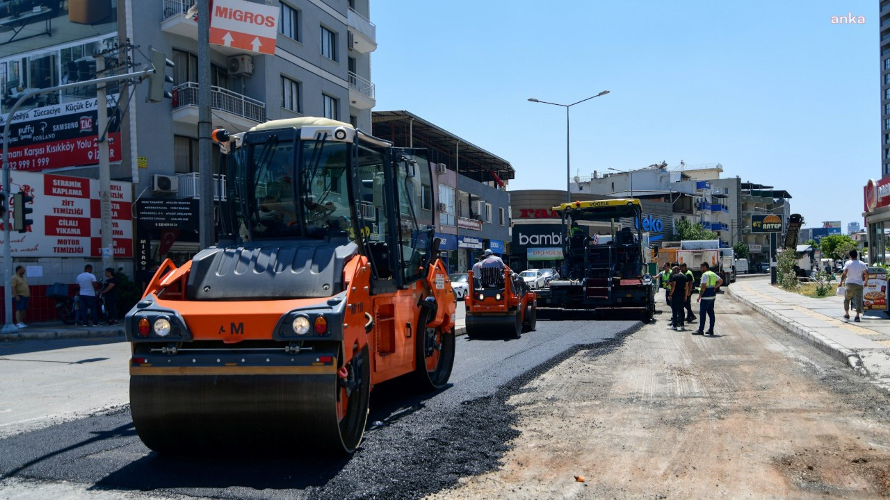 Bornova Belediyesi, asfalt çalışmalarına devam ediyor
