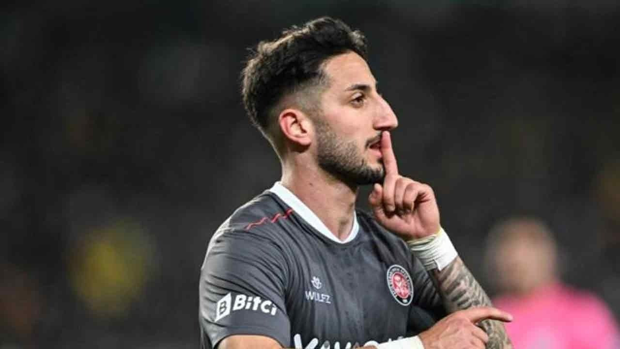 Beşiktaş, Can Keleş'i sağlık kontrolünden geçirdi