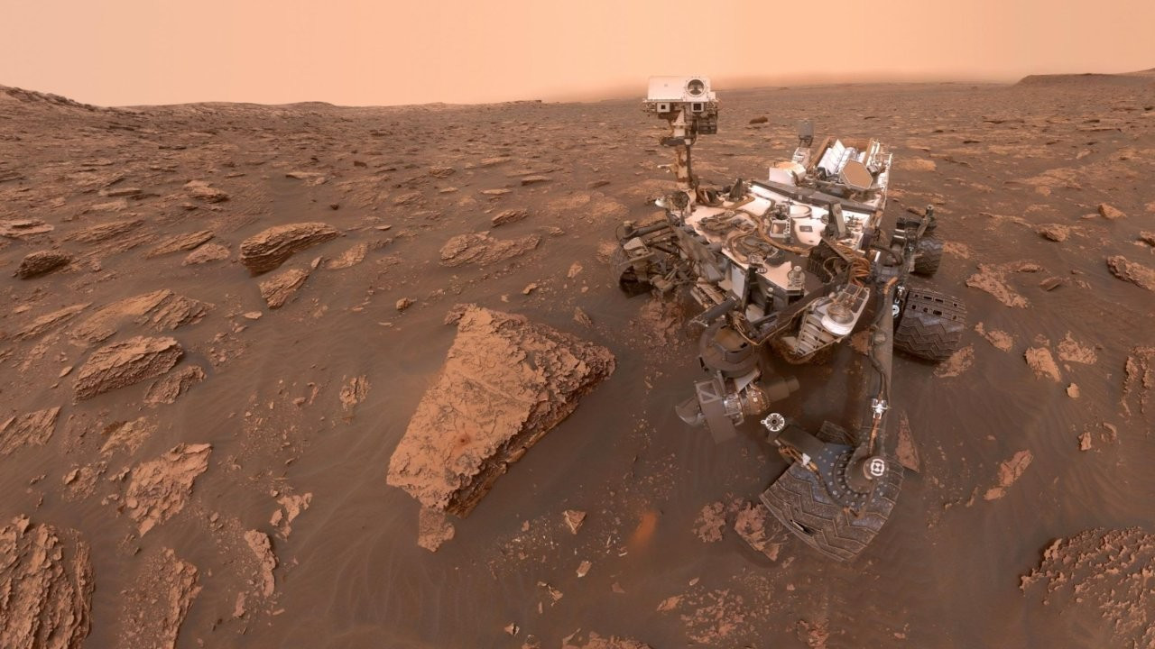 NASA'nın uzay aracı Curiosity, Mars'ta 'yanlışlıkla' yeni keşif yaptı