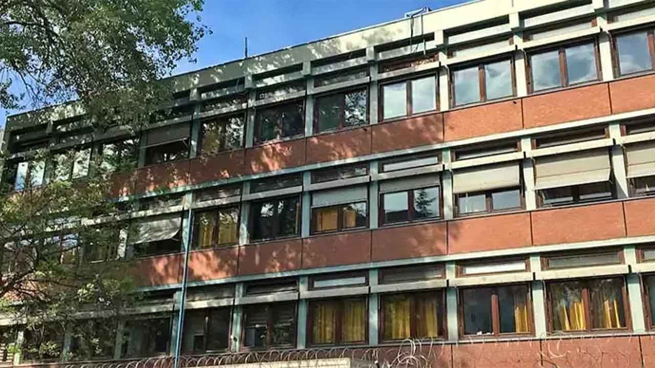 Ankara'daki Ernst-Reuter Okulu, Türk öğrencileri kabul etmeyecek