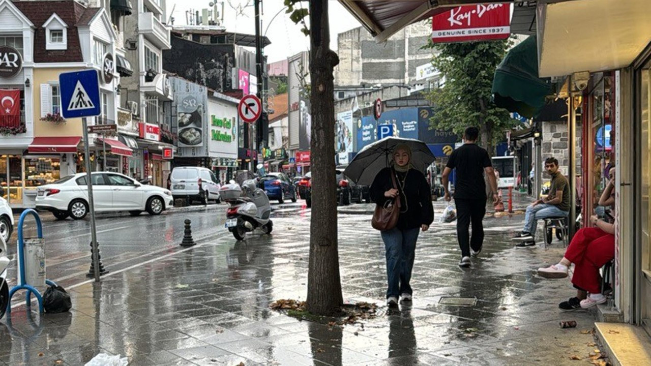 Tekirdağ'da sağanak etkili oldu: Edirne için kuvvetli yağış uyarısı