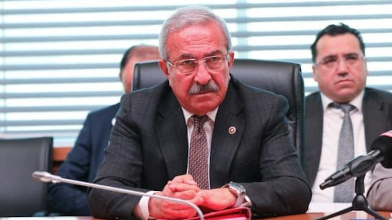 CHP Osmaniye İl Başkanı Baha Ünlü görevinden istifa etti