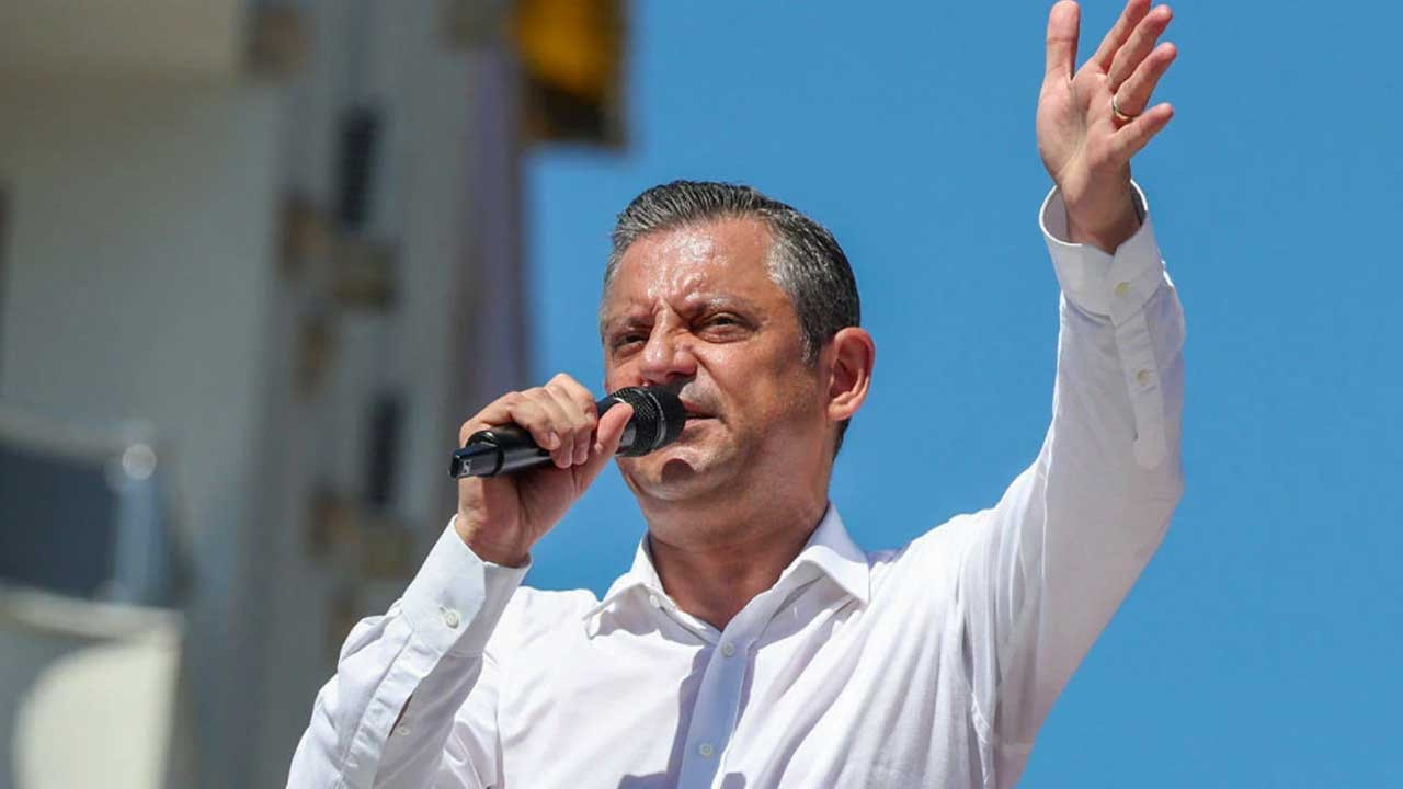 Özgür Özel'den Erdoğan'a yanıt: En borçlu belediyeler AK Parti'den devraldığımız belediyeler