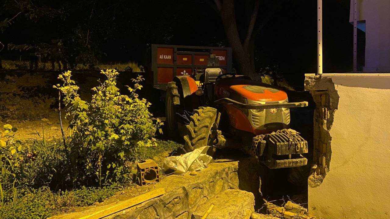 Malatya'da traktörün çarptığı 2 çocuğun cenazesi defnedildi