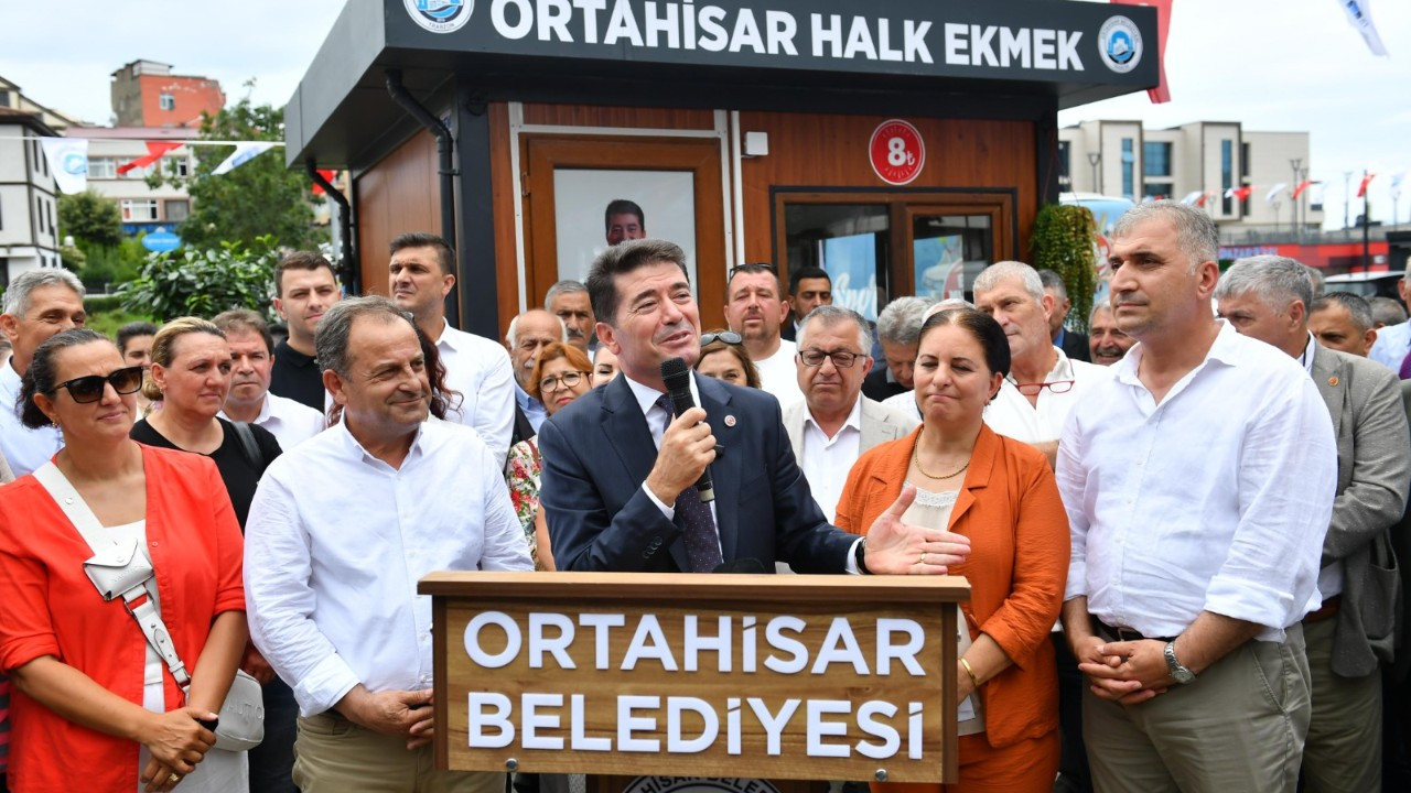 Ortahisar'da ilk Halk Ekmek büfesi açıldı