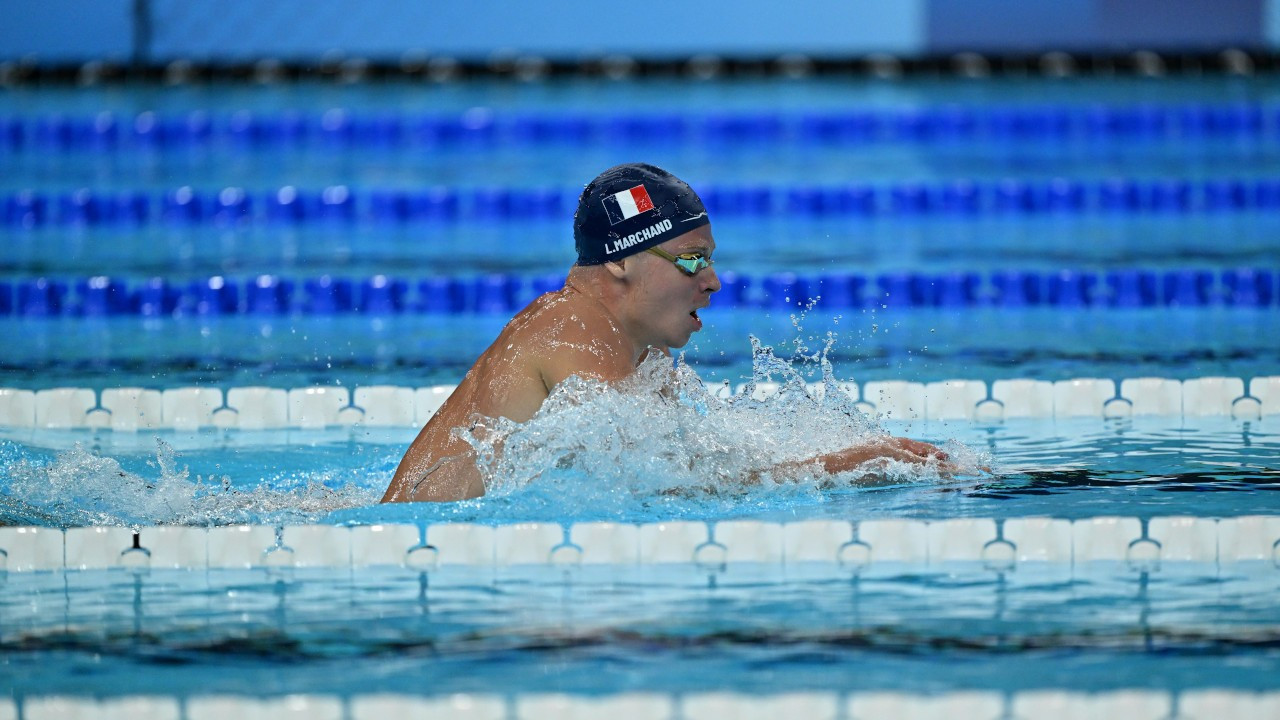 Paris 2024: Phelps'in rekorlarını kırarak altına uzandı