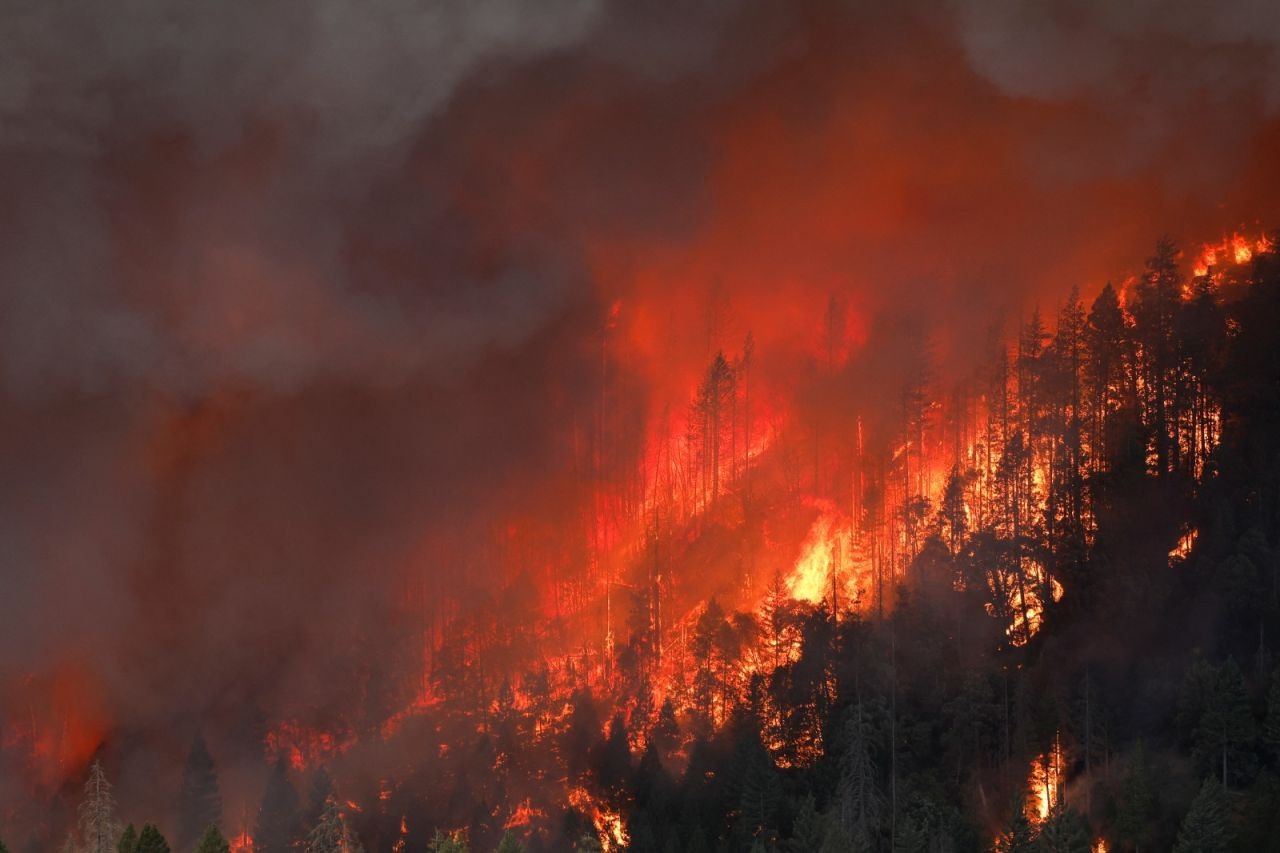 Kaliforniya'da orman yangınları:  350 bin dönümden fazla alan yandı - Sayfa 3