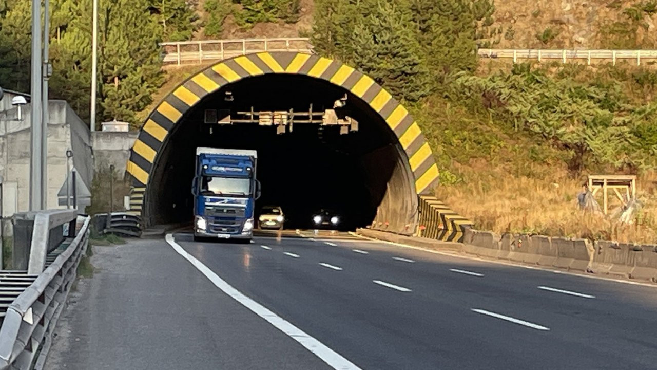 Bolu Dağı Tüneli İstanbul yönü 50 gün ulaşıma kapalı