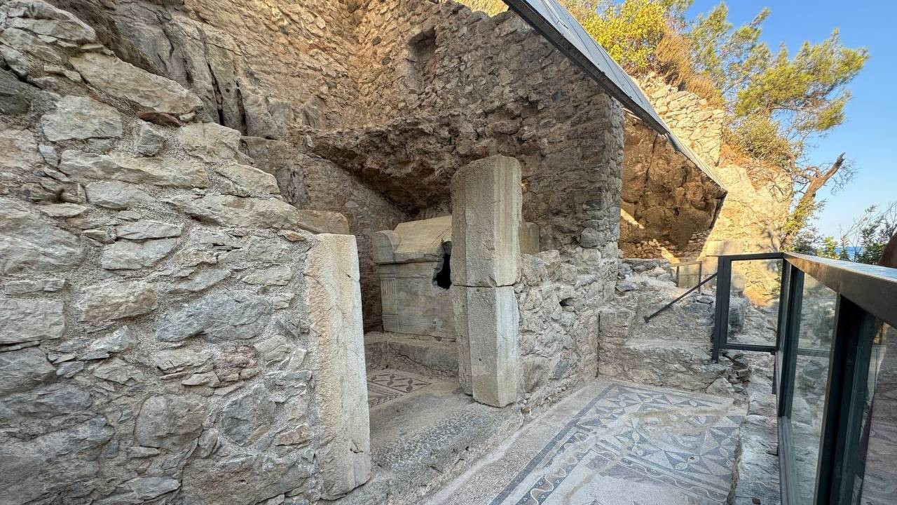 Olympos Antik Kenti gün yüzüne çıkıyor