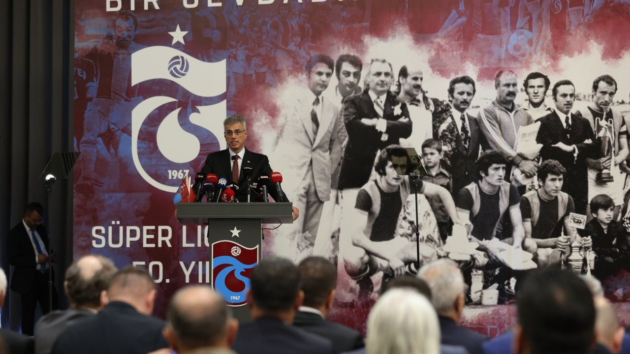 Bakan Memişoğlu, Trabzonspor'un 50. yıl etkinliklerine katıldı