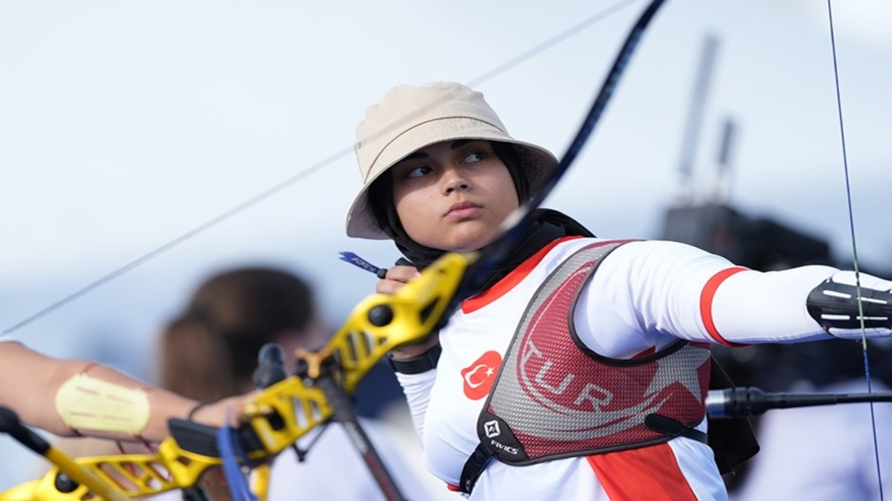 Elif Berra Gökkır kimdir?