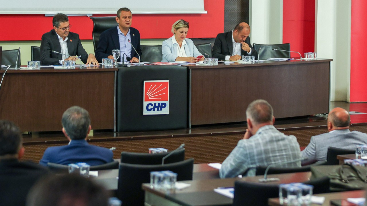 CHP PM'den olağanüstü kurultay ve Can Atalay kararı