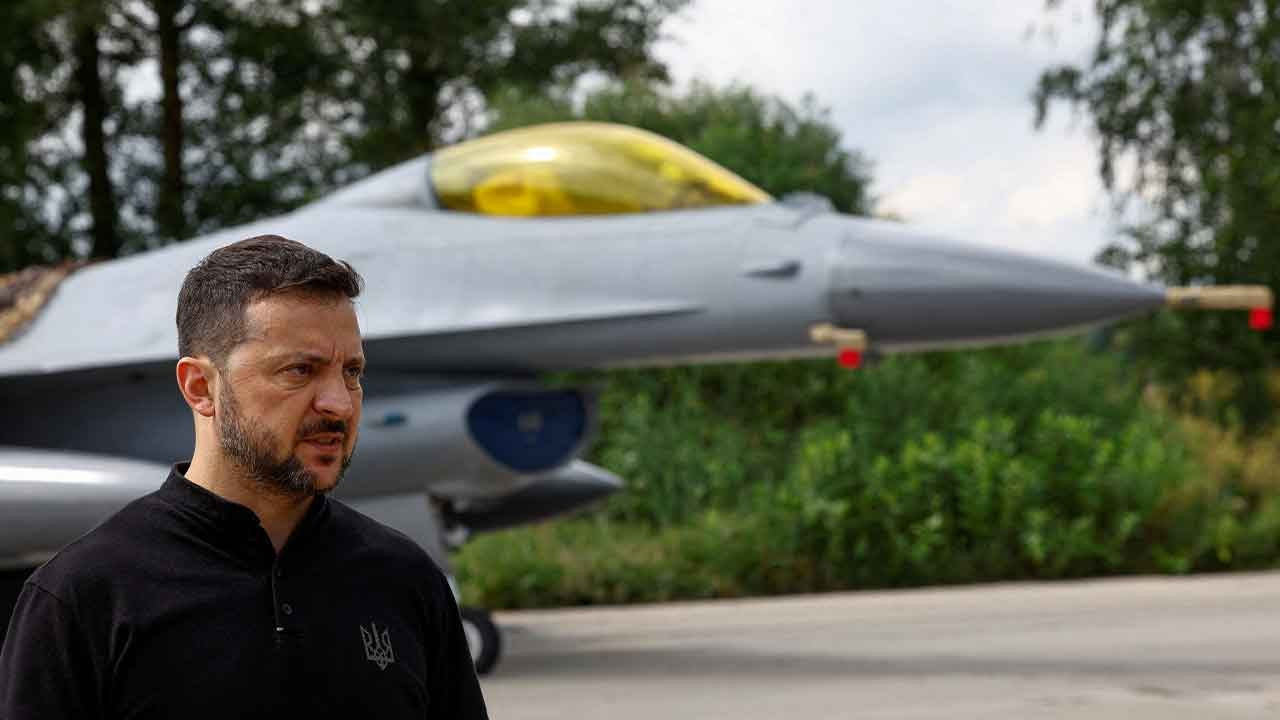 Devlet Başkanı Zelenskiy: F-16'lar Ukrayna'da